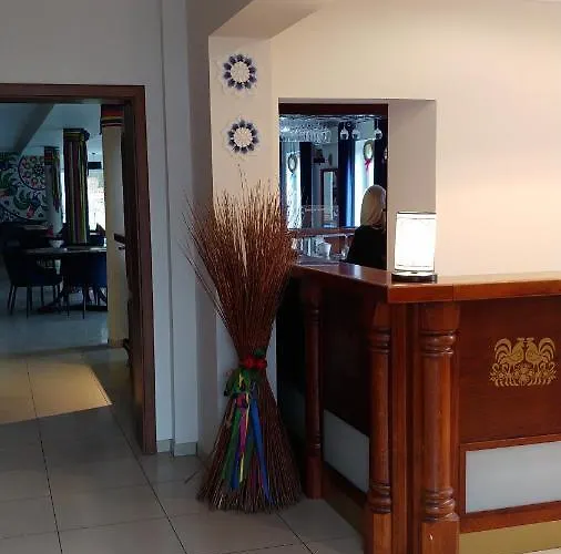 酒店 Poleczka Restauracja *